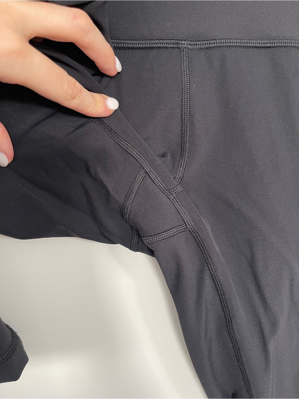 lululemon Wunder Under Hi-Rise 1/2 Tight 17" - Picture 3 of 7